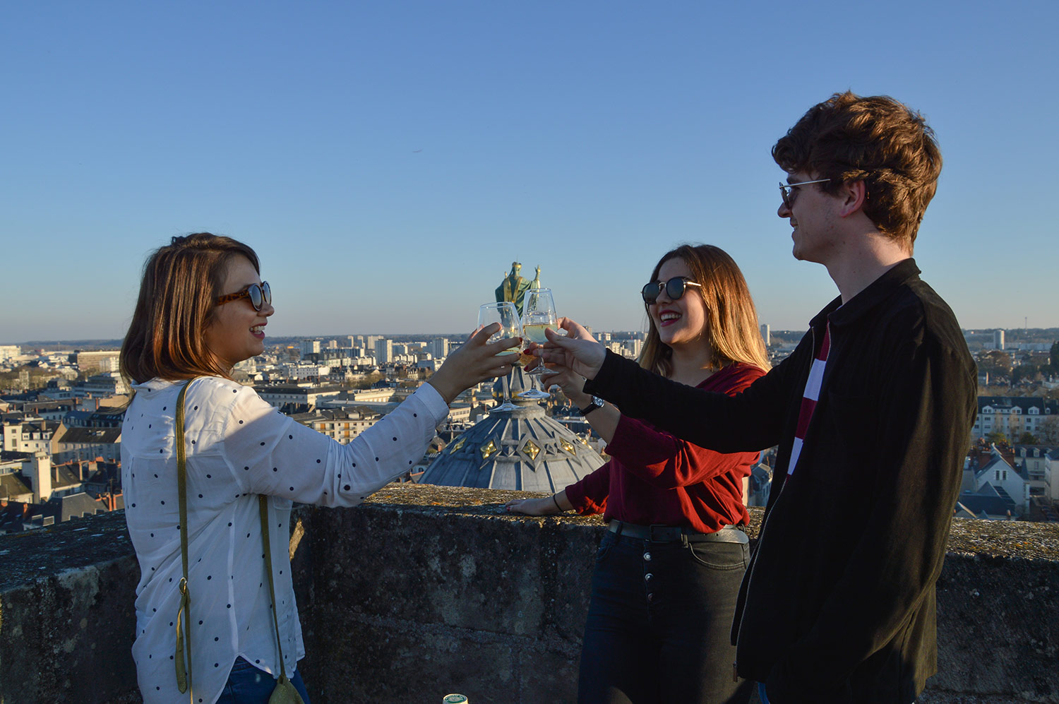 apero sur la loire tours